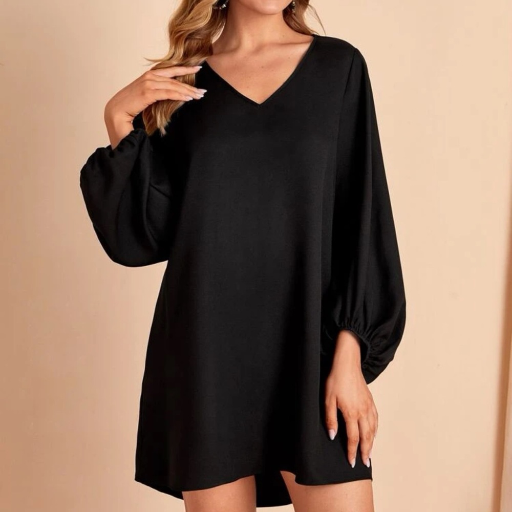 Long sleeve lantern v neck tunic dress high low mini black boho minimalist